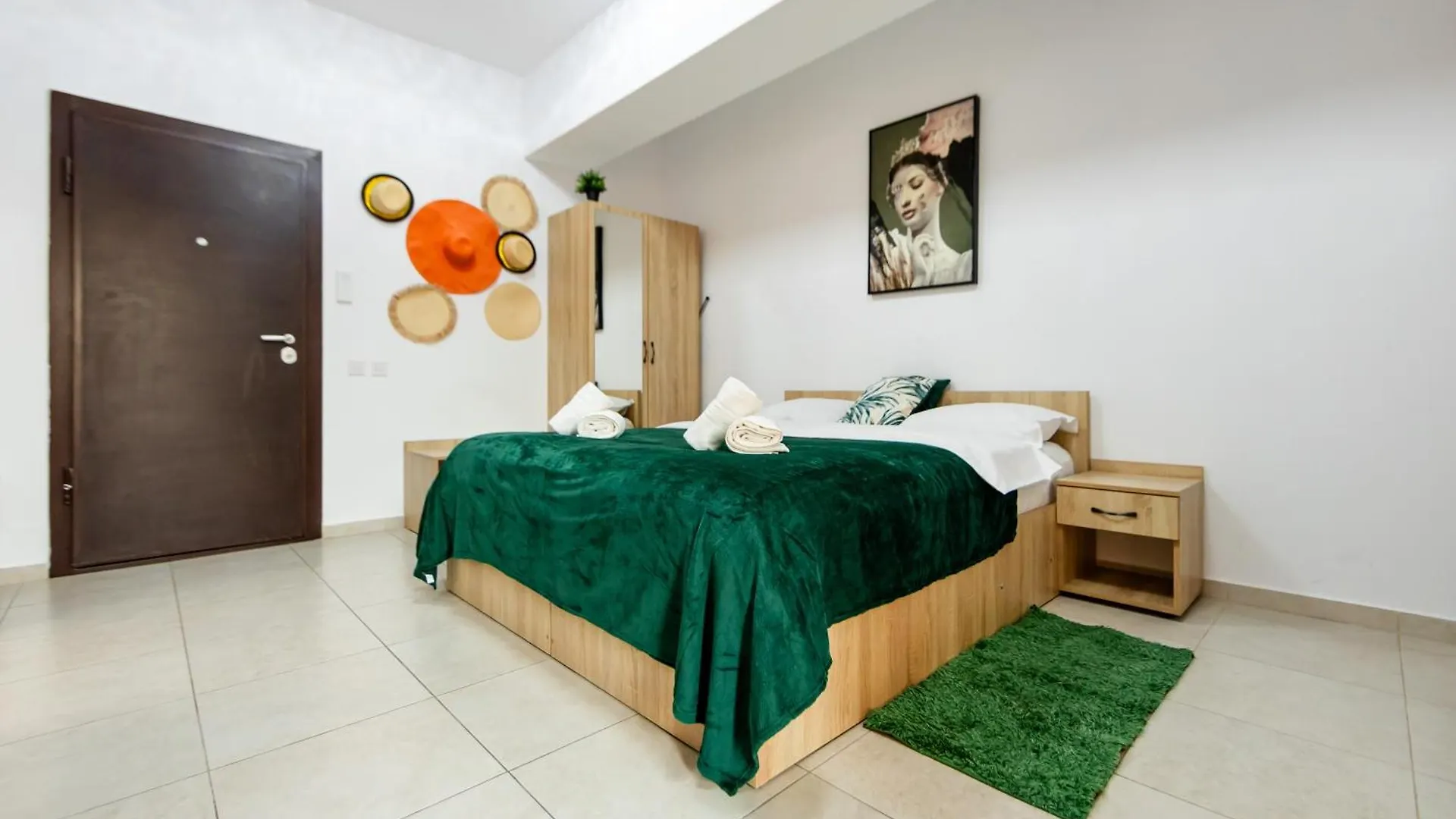 Basarab Chic Studio Bucharest Apartment